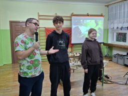 20251212_125344_easy-resize.com